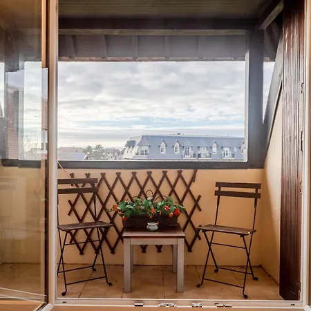 Apartment Le Garden Fleuri By Interhome